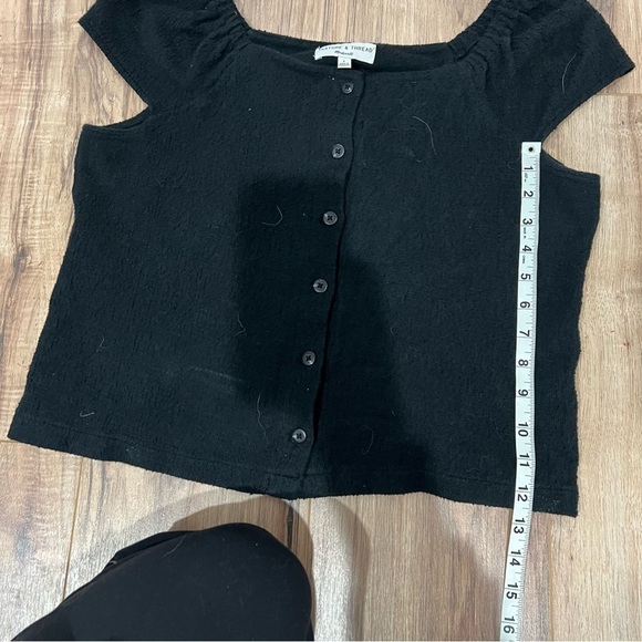 Madewell Texture & Thread Button-Front Top - Picture 8 of 11